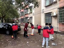 嘉禾县城关中心学校开展学雷锋志愿服务活动