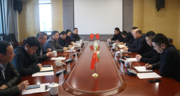 岳阳职业技术学院来临港高新区调研