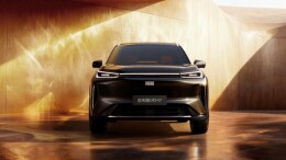 低油耗+长续航+强驾控  吉利银河M7重塑主流电混SUV新体验