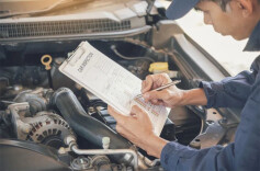 “空调霉味”牵出“泡水车”疑云