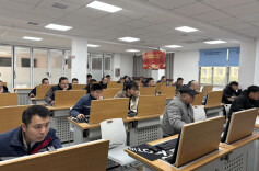 拿到高级工证书后，她的工资每月多了600元！