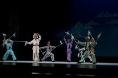 水磨调藏刚劲！湘昆白素贞耍花枪超飒