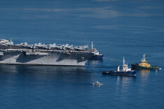 美“福特”号航母因火灾将临时靠港 近200名船员接受治疗