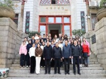 对标名校取真经   精准备考促提升——辰溪一中教育集团赴长沙名校开展政史地生教研交流