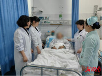 娄底市中心医院实施高难度经阴道盆底重建术