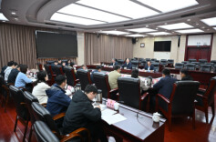 毛万春参加省政协办公厅秘书处党支部组织生活会