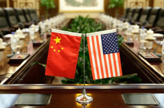 商务部：继续发挥好中美经贸磋商机制作用加强对话沟通