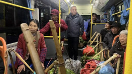 约定十余年！这条“卖菜专线”公交满载温暖｜26℃