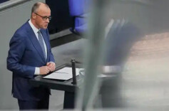 德国总理说对美以军事行动“有许多疑问”