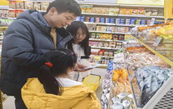 衡阳县界牌镇中心小学：把“3·15”课堂搬进超市，让学生练就“火眼金睛”
