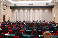 沈晓明主持树立和践行正确政绩观学习教育读书班暨省委理论学习中心组集体学习