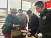 践行父亲遗愿，抗美援朝老战士后人返乡捐赠10件珍贵老物件