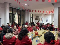 长沙广益社区把服务台搬到家门口 居民直呼福气满满