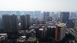 冷水滩：老旧电梯换新颜