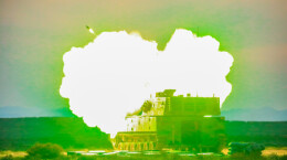 超震撼！高原之上多要素实弹射击现场