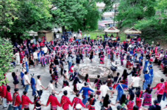 习近平讲述的故事｜石碑上的团结誓言