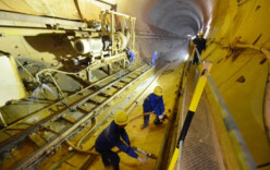 历史上的今天丨2013年3月22日，南湖路湘江隧道双线贯通