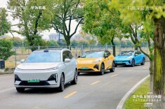 华为乾崑智行中国深蓝春日智趣体验营·长沙站圆满举行