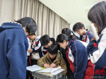 课间不打烊，解惑零距离——张家界文郡实验学校“学生答疑室”为初三学子护航