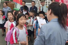 观点 | “免费接娃”火出圈，温情物业赢点赞