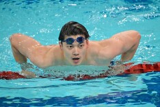 中国游泳公开赛：汪顺亮相夺银 于子迪三金收官