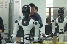 300万条数据哪里来？揭秘人形机器人“数据特训”