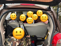 后备箱都藏了一个！8名小孩被塞进5座小车，株洲交警紧急叫停