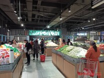 城区“菜篮子”量足价稳 市民安心选购