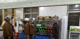 透明共治，家校同餐——麻阳苗族自治县第一锦江小学家长开放日架起“舌尖上的信任”桥梁