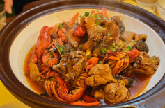 湘甲厨房：五星大厨打造出社区土菜烟火味