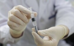 疾控专家提示及时接种疫苗