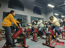 筑牢师生健康防线 南华大学开展特色文体活动 