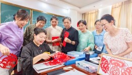 观点头条 | 办好银发教育，全职队伍年轻力量不可缺