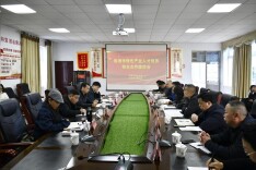 同商育人计划 共促产业发展——临湘市特色产业人才培养与校企合作座谈会顺利召开