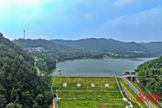 水网润红土 碧水映韶山