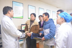 东安县紧密型县域医共体总院牵头开展东安籍在长专家返乡义诊活动