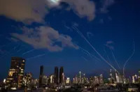 胡塞武装“扣动扳机”，伊朗摊牌了吗