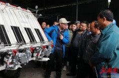 科技赋能春耕！全省水稻机插机抛育秧现场演示会在辰溪县召开