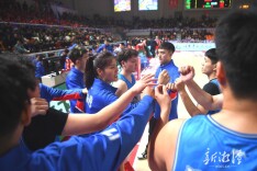 “湘BA”首秀：湘潭队76∶91不敌娄底队