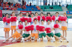 吉首大学拉拉操队亮相省级联赛