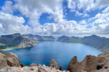 吉林长白山：即日起至4月30日面向全球游客免门票