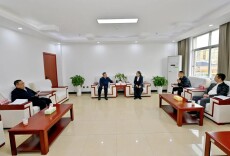 陈澎赴市人大常委会、市政协、张家界军分区走访调研