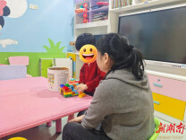 孤独症不只在“大脑”？5岁男孩治疗一年变化明显，医生提醒关注“肠道信号”