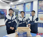 追风少年|防御虎头蜂，三名高中生用AI解养蜂难题