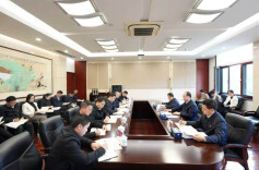 毛伟明参加所在党支部年度组织生活会