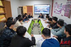 “我为钢轨做‘B超’” 广铁特级技师李军走进湖南铁道职院开讲探伤秘籍