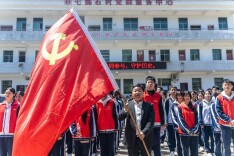 徒步丈量信仰之路 清明缅怀英烈忠魂 ——郴州综合职业中专学校开展清明祭英烈暨“行走的思政课”活动