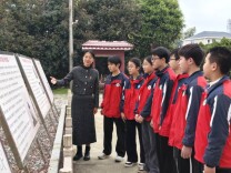 洞口：“行走的思政课”走新走心 让红色教育活起来
