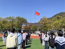 慈利县苗市镇中学：清明假前话安全 传统文化润心田