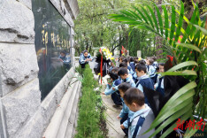 线上线下同追思！祁阳把思政小课堂搬进实景地 